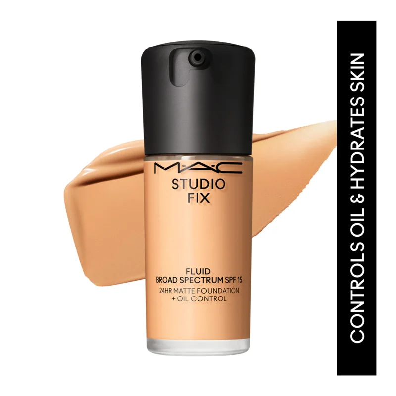 M.A.C Studio Fix Fluid SPF 15 Soft Matte Foundation
